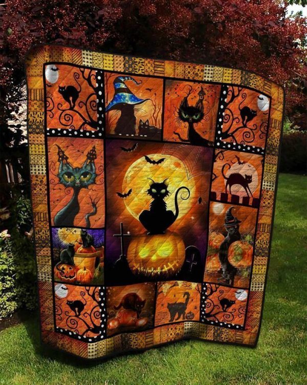 Black Cat Halloween Trick Or Treat Fleece Blanket